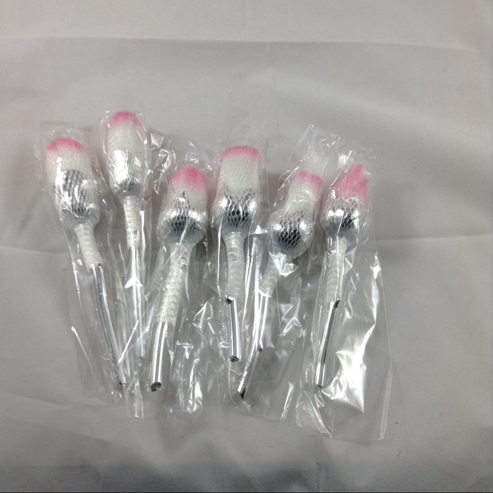 Rose makeup brushes no offers